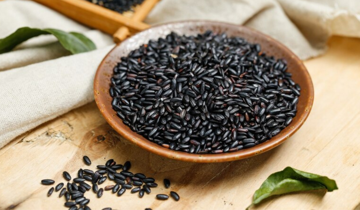 Discover the Rich Flavors of Haitian Black Rice A Culinary Journey