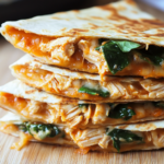 15-Minute Cheesy Chicken Quesadilla – Quick & Irresistible!